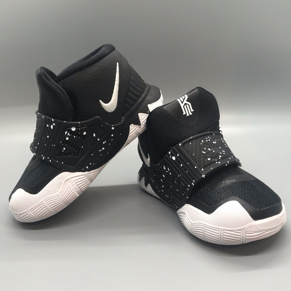 Nike Kyrie 6